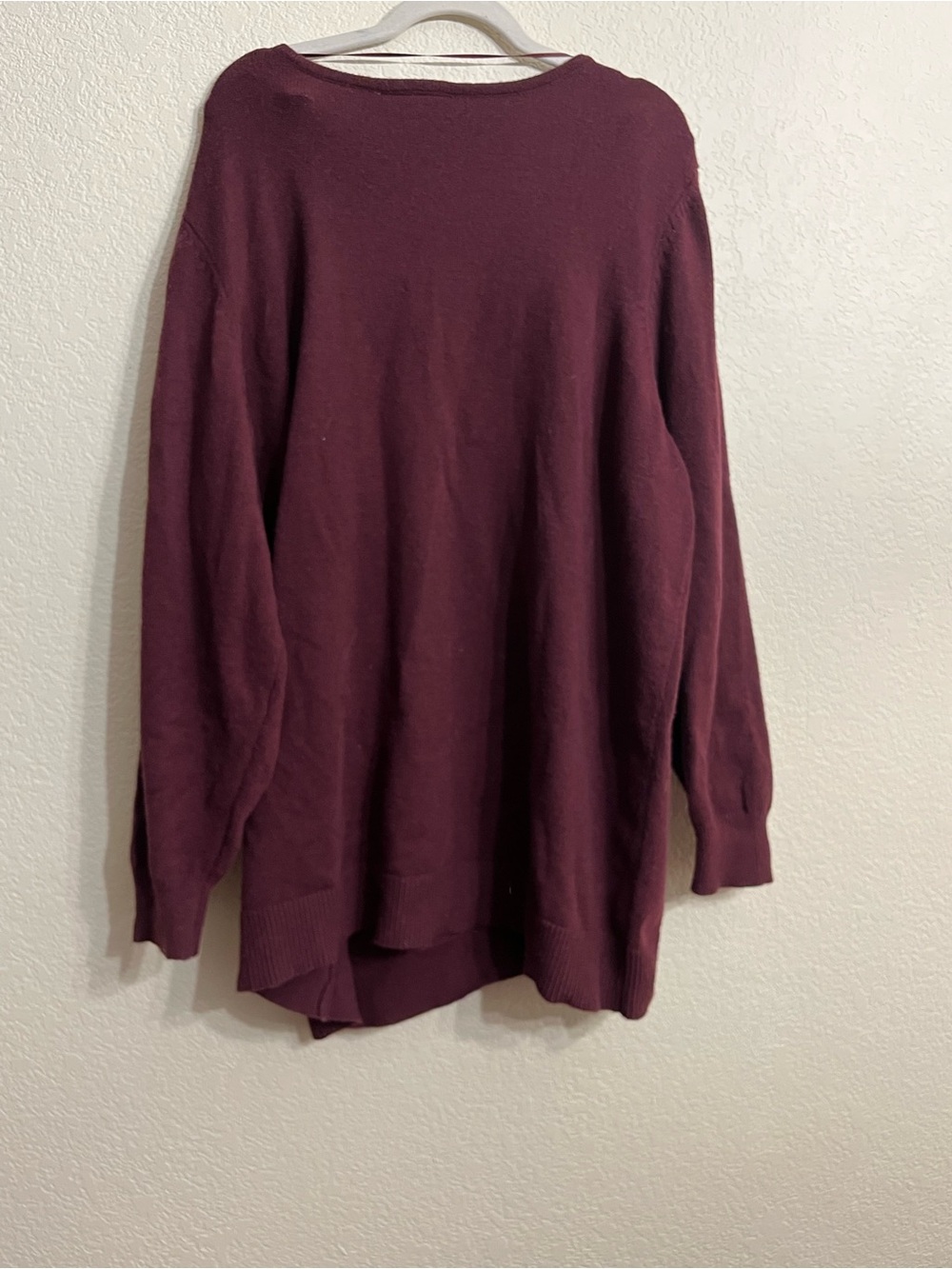Oversized cozy Lane Bryant Burgundy V-Neck Women's Sweater - Picture 5 of 6
